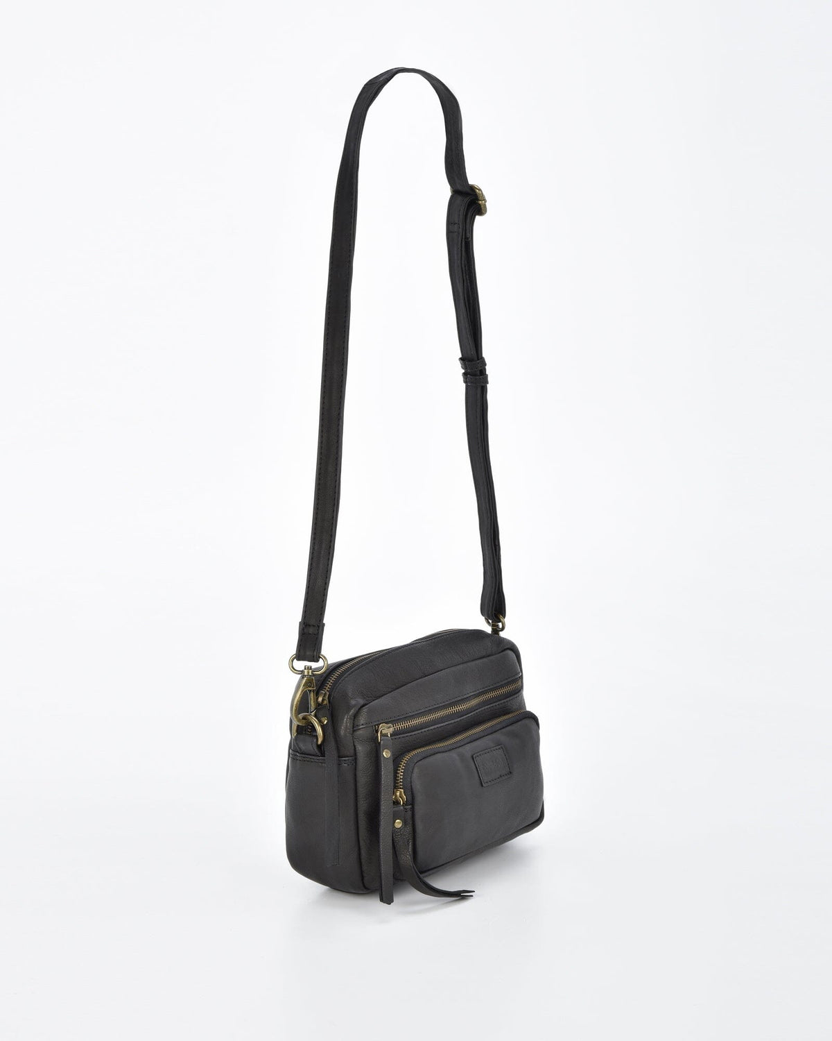 Flinders Leather Crossbody Camera Bag