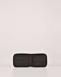 Hunter RFID Men's Zip Around Leather Wallet