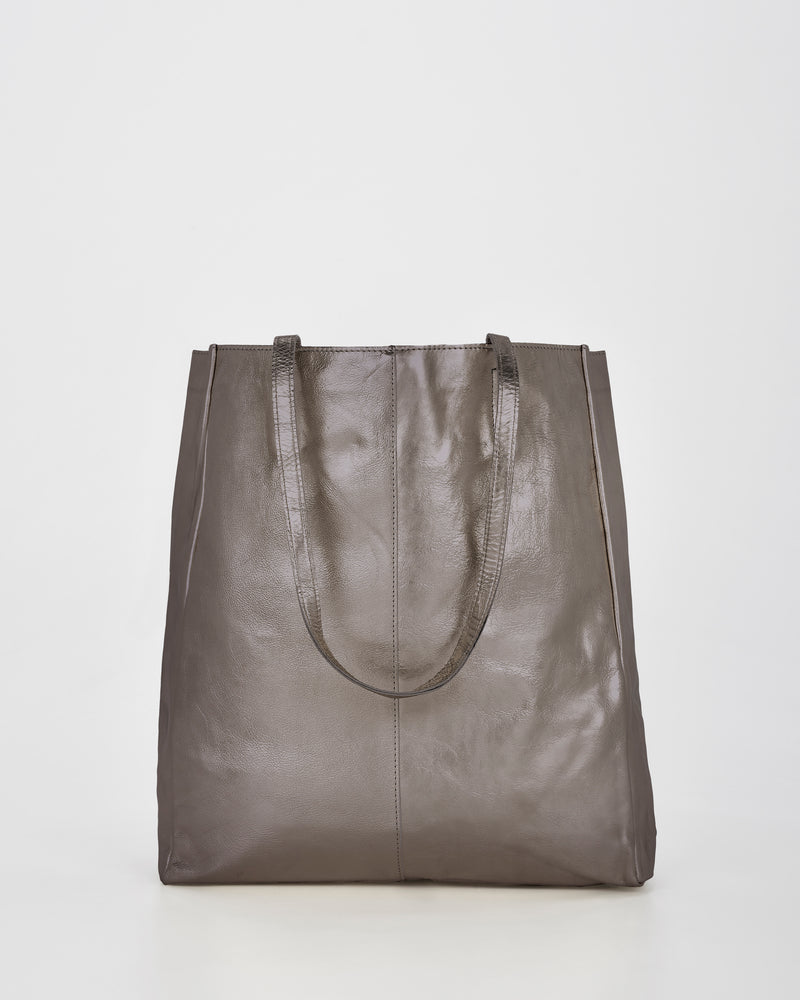 Venus Metallic Hobo