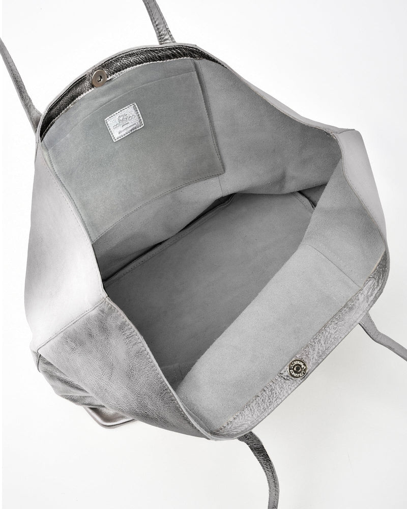 Elara Metallic Hobo