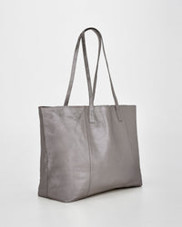 Elara Metallic Hobo