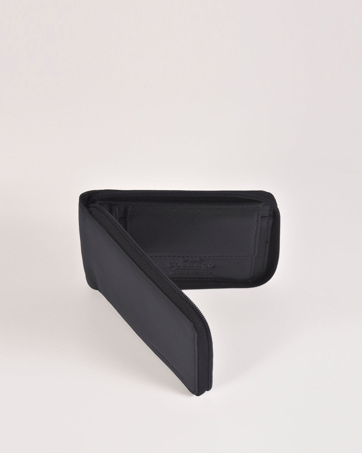 Hunter RFID Men's Zip Around Leather Wallet - Navy
