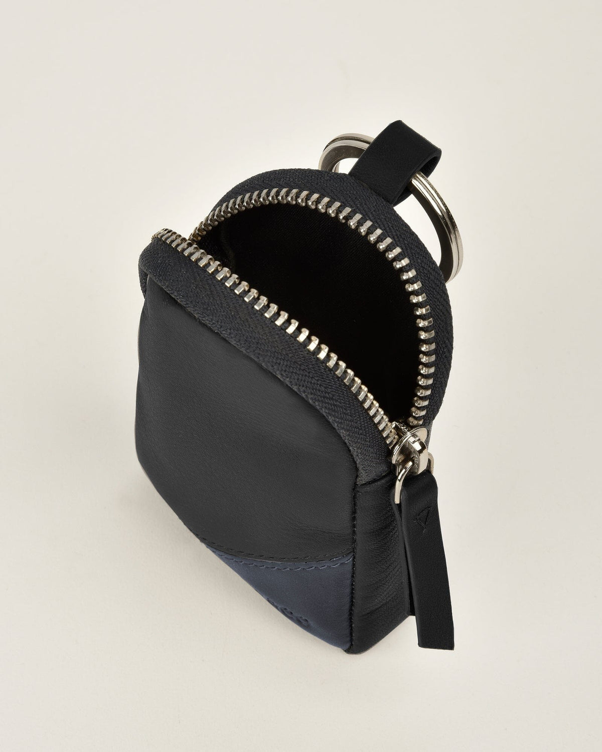 Johnson RFID Two-Tone Leather Keyring & Card holder - Black