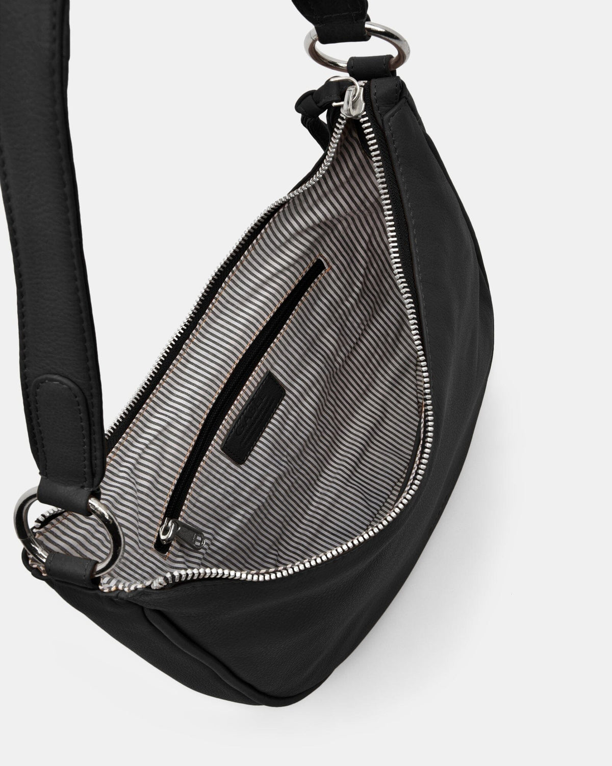 Tessa Leather Shoulder Bag - Black
