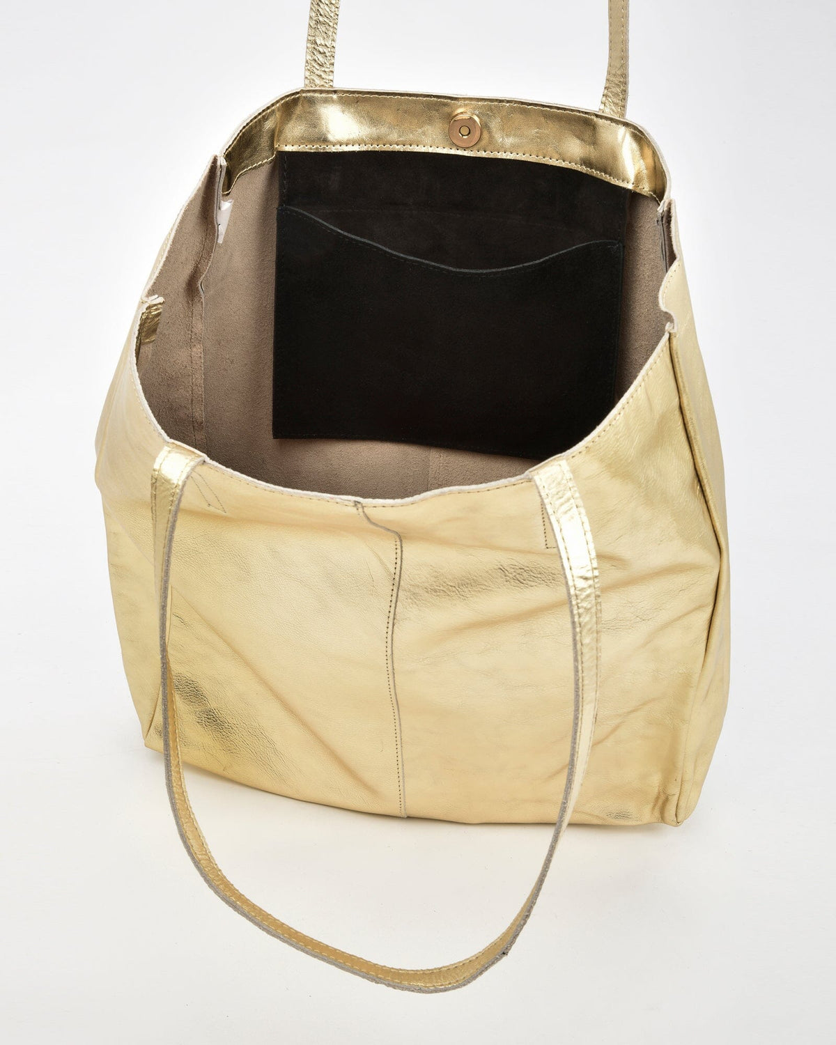 Venus Metallic Hobo