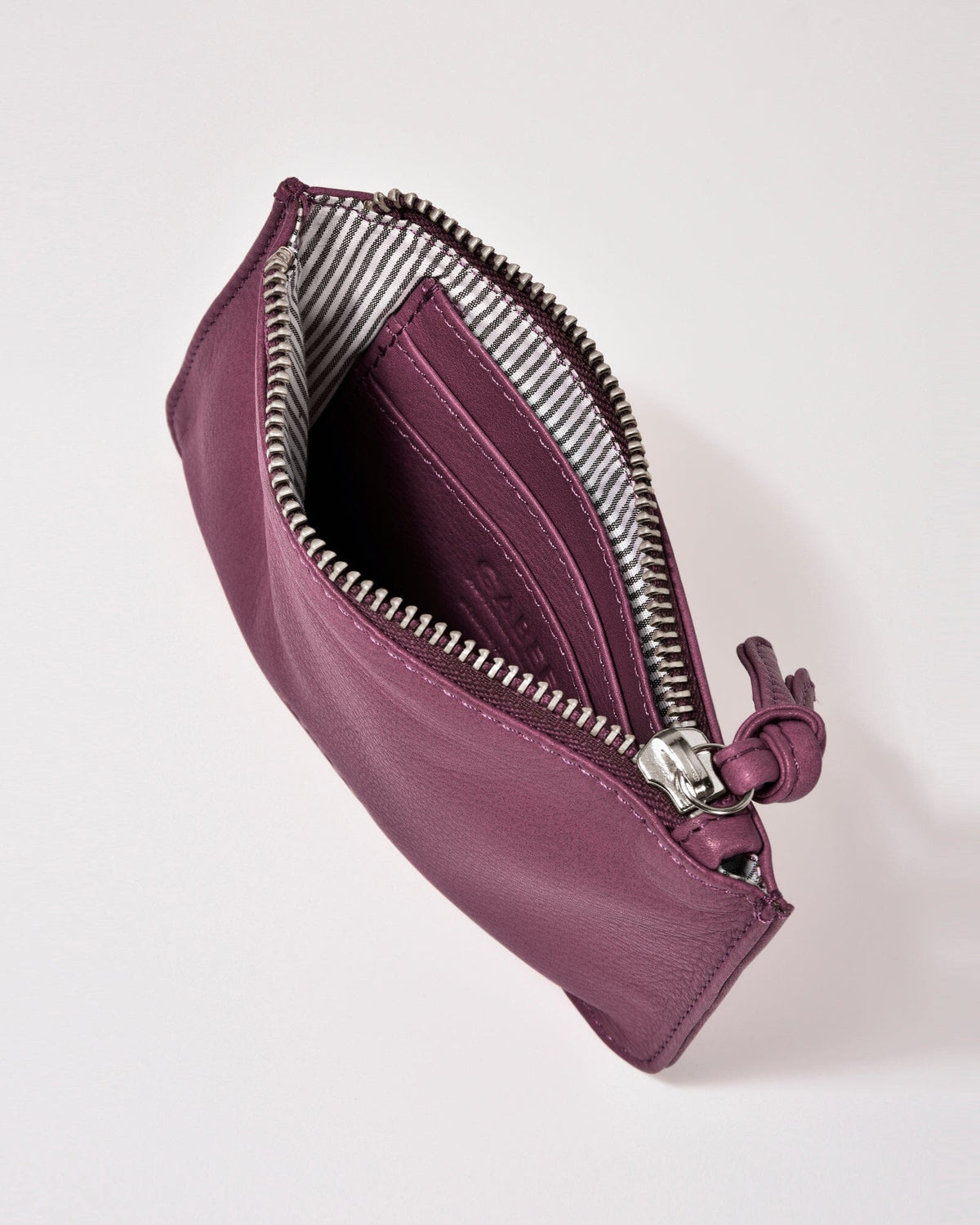 Village Leather Pouch - Mulberry