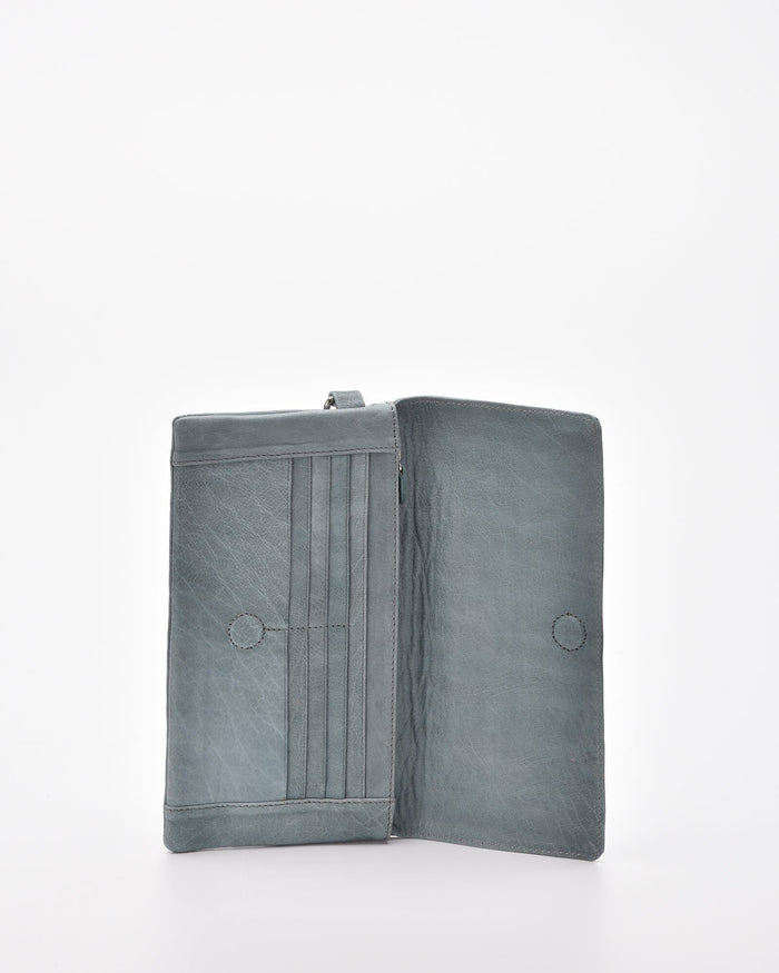 Wodonga Soft Leather Fold Over Wallet With Wristlet - Charcoal