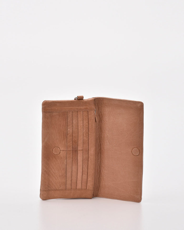 Wodonga Soft Leather Fold Over Wallet With Wristlet - Tan