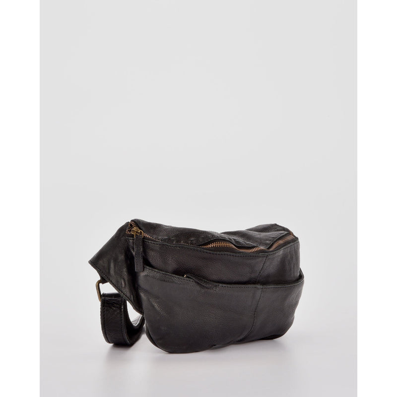 Cosgrove Washed Leather Belt/Waist bag